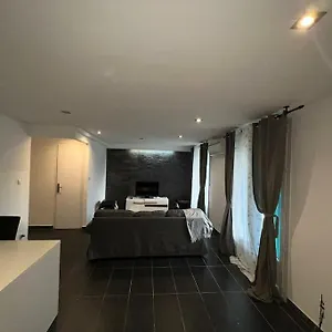  Appartement Grand Climatise Et Fonctionnel